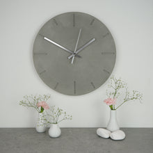 Load image into Gallery viewer, Medium Round Concrete Wall Clock