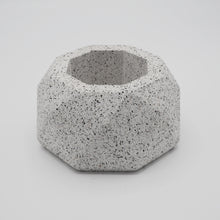 Load image into Gallery viewer, Large Geodesic Mini Pot